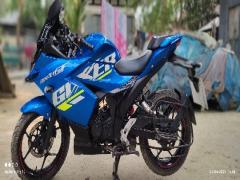 Suzuki GIXXER SF FI ABS